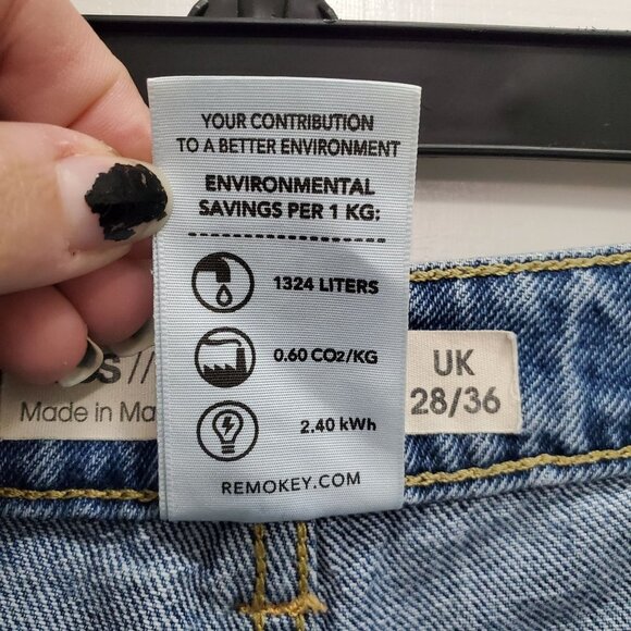 ASOS Tall Women's Remo Recycled Denim Light High Waist Straight Leg Jeans 28x36 - Picture 4 of 7